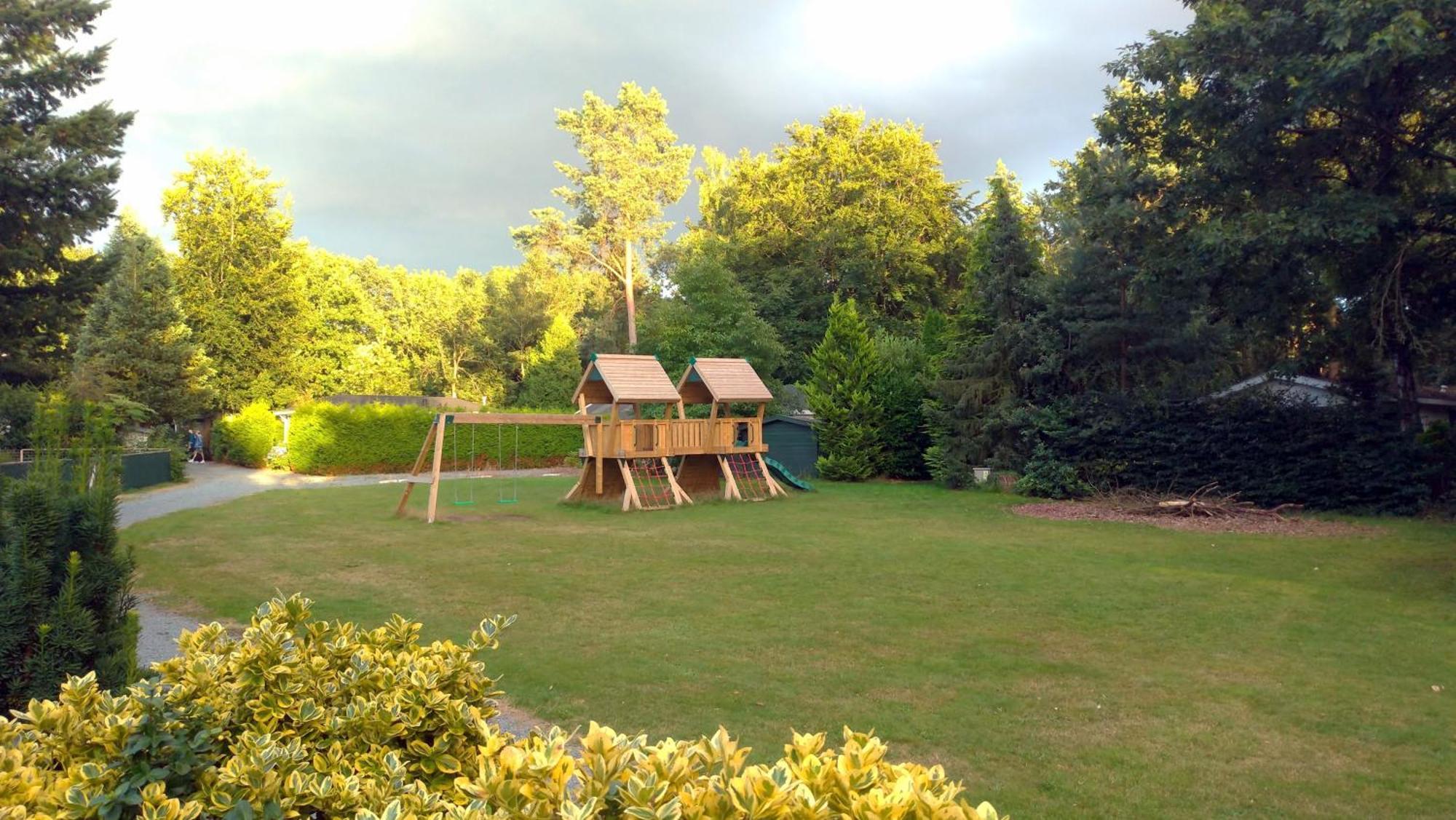 Chalet 42 'Vuursteenberg' Bospark Ijsselheide Zwolle Hattemerbroek Εξωτερικό φωτογραφία